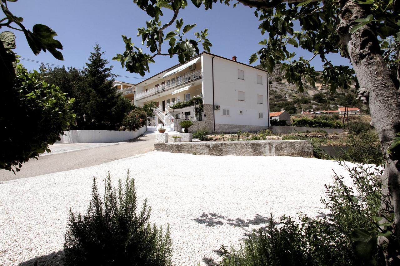Apartment Carmen Trogir Eksteriør billede